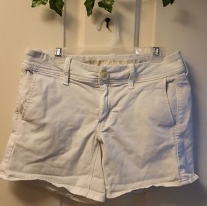 American Eagle Outfitters White Midi Super Stretch Shorts